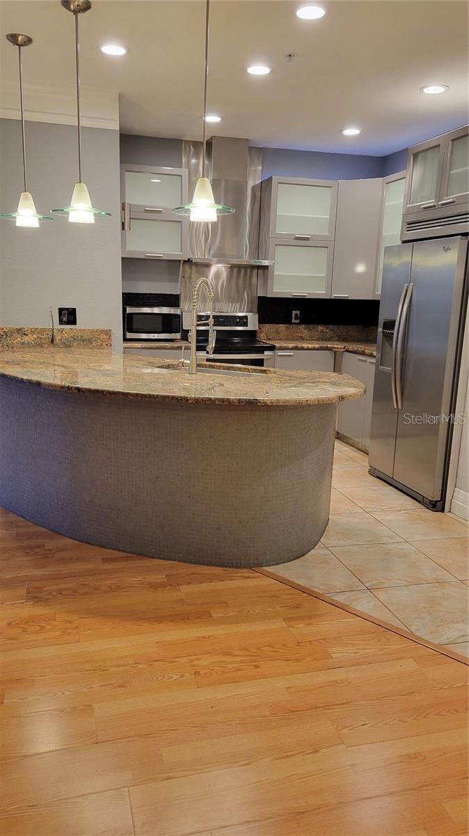 SERENADE ON PALMER RANCH - Residential Lease