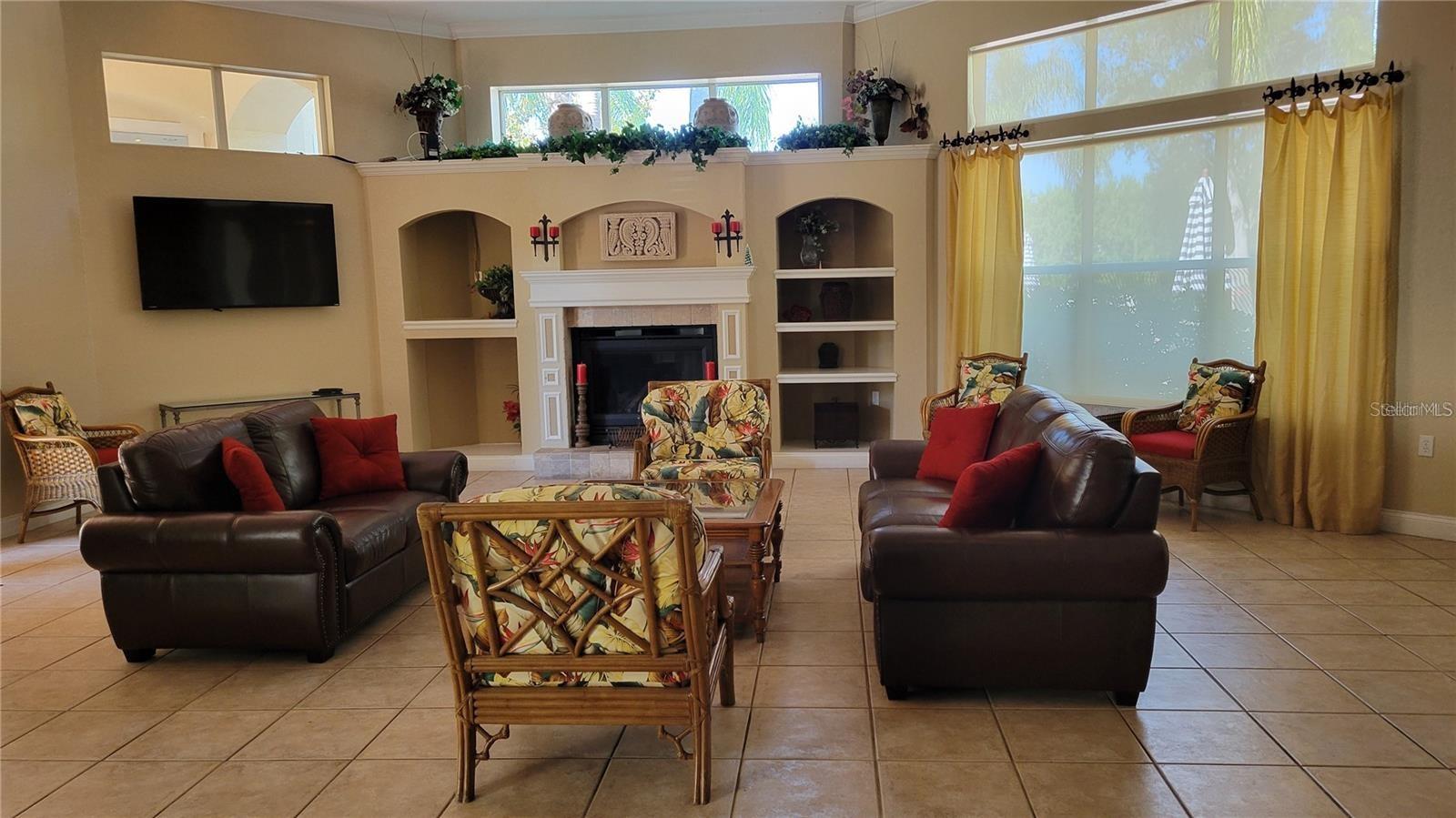 SERENADE ON PALMER RANCH - Residential Lease