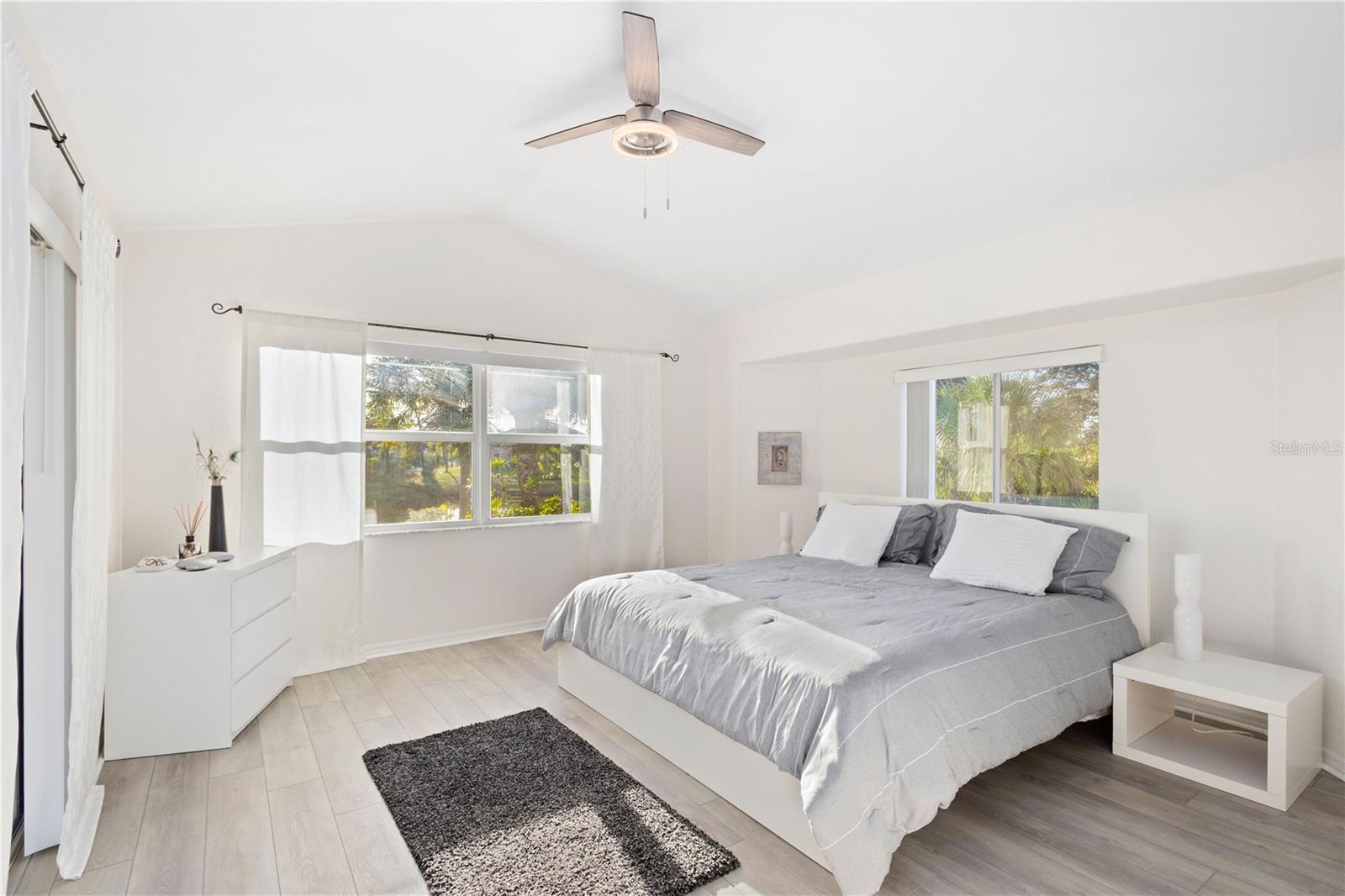 ROTONDA WEST PINE VALLEY - Residential