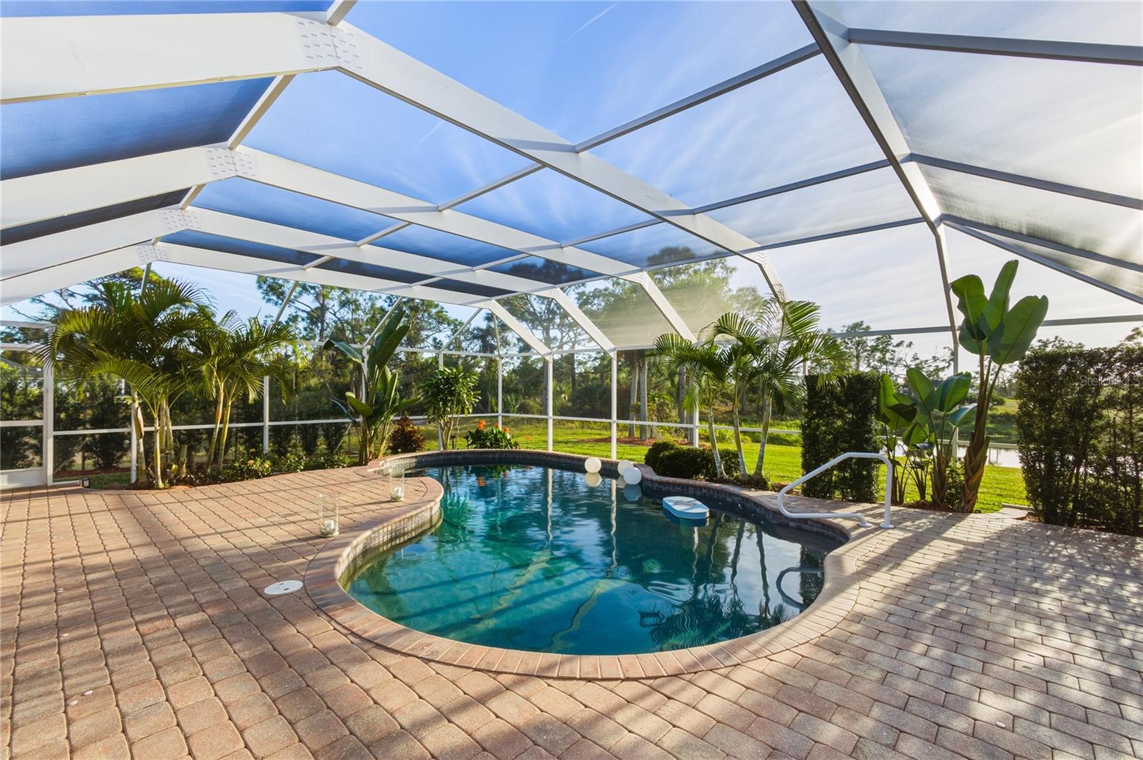 ROTONDA WEST PINE VALLEY - Residential