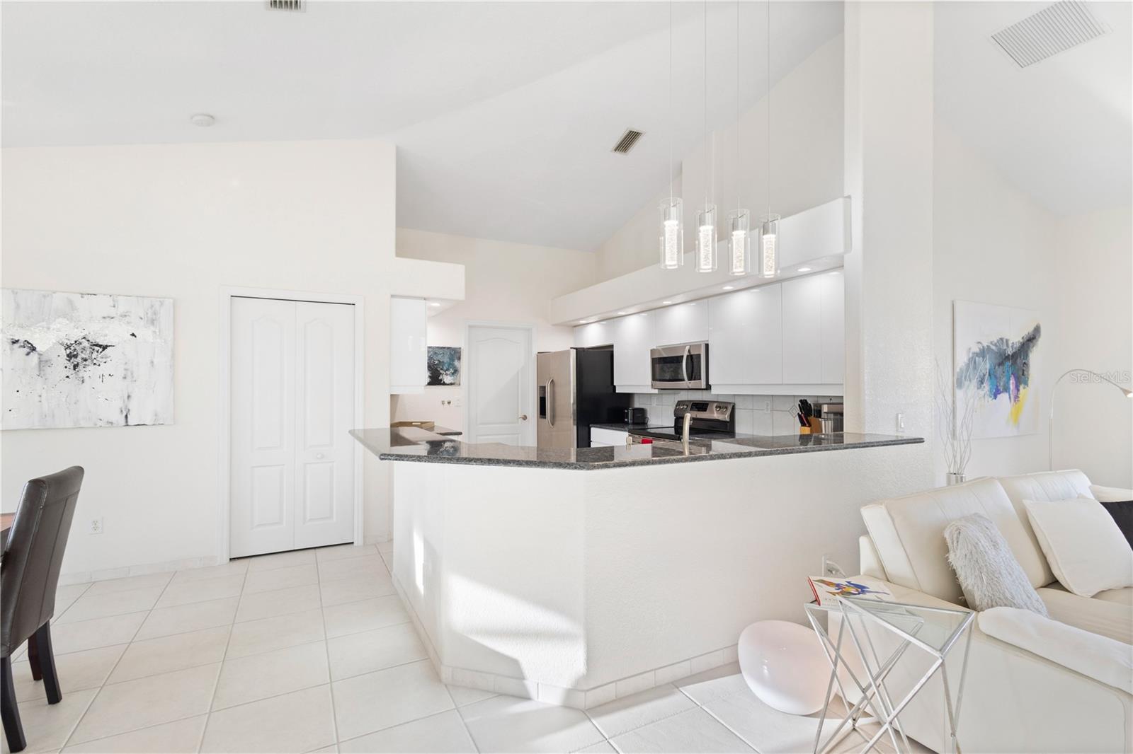 ROTONDA WEST PINE VALLEY - Residential