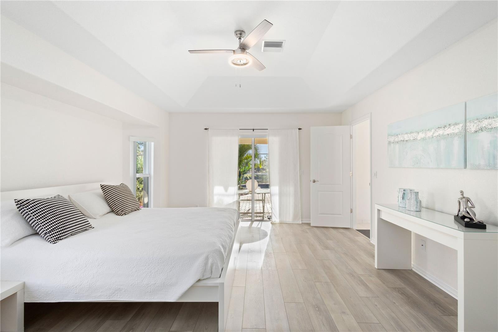 ROTONDA WEST PINE VALLEY - Residential