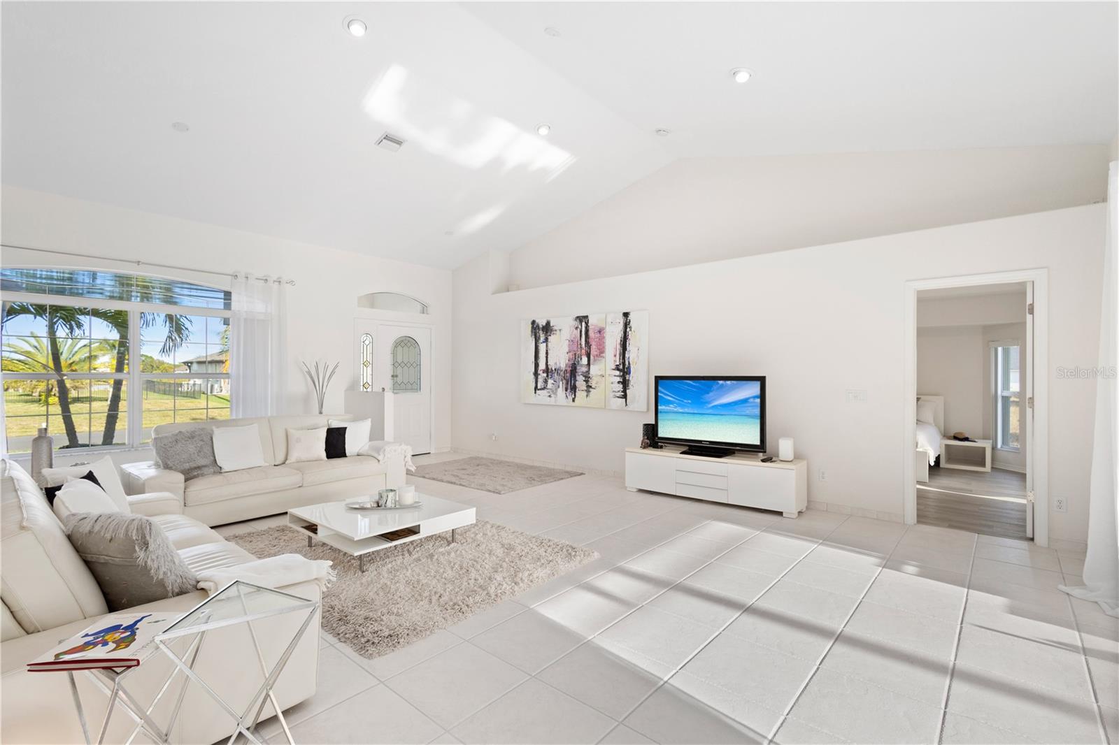 ROTONDA WEST PINE VALLEY - Residential