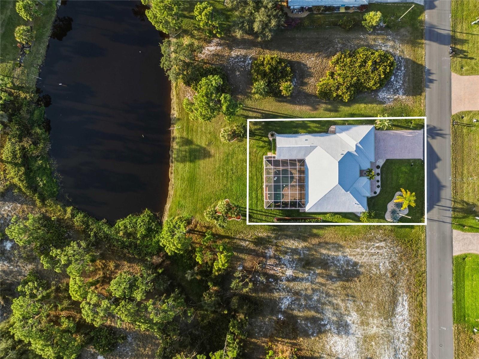 ROTONDA WEST PINE VALLEY - Residential