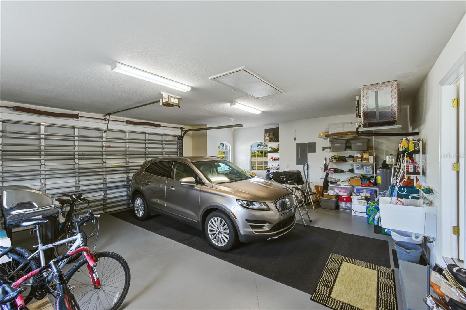 ROTONDA WEST PINE VALLEY - Residential