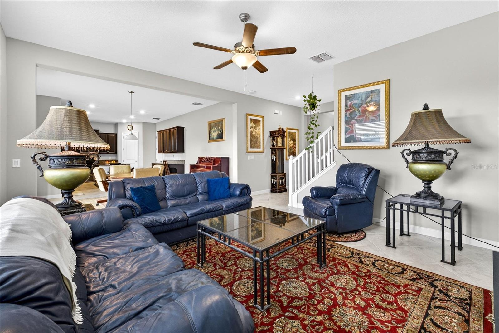 BELMONT - Residential