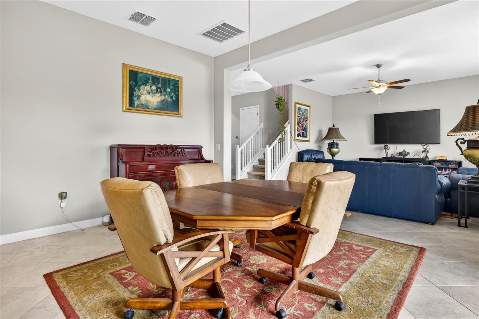 BELMONT - Residential