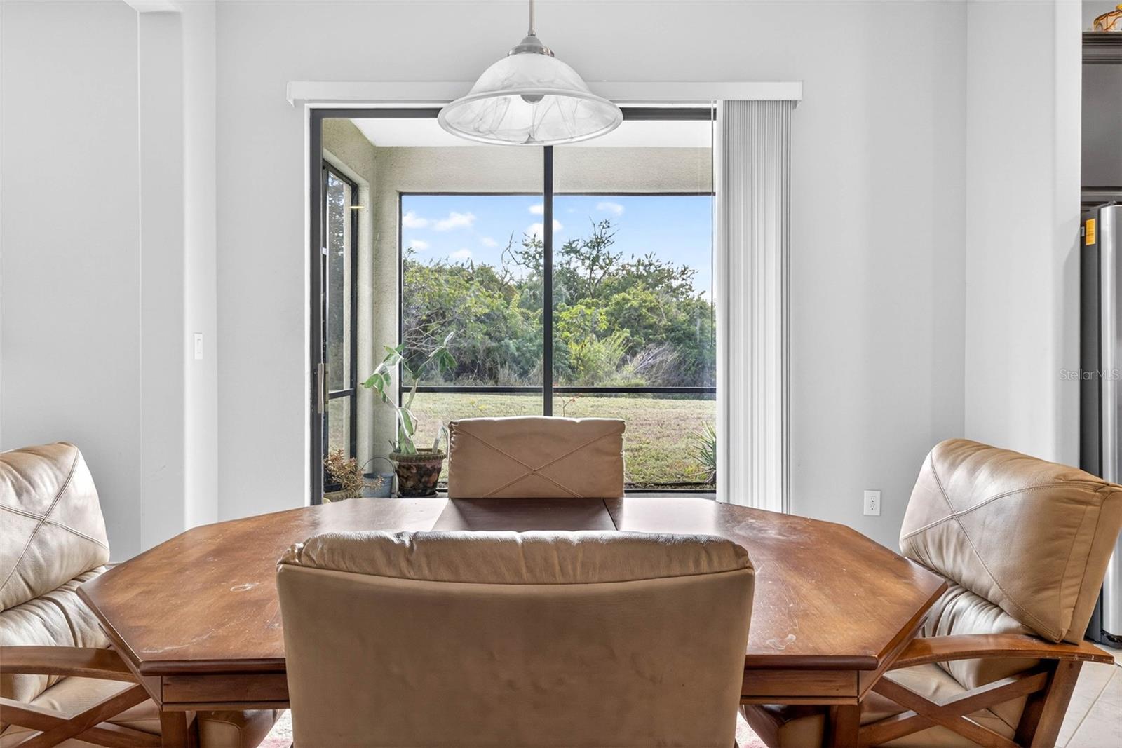 BELMONT - Residential