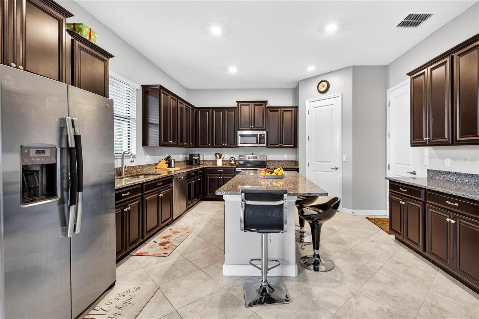 BELMONT - Residential