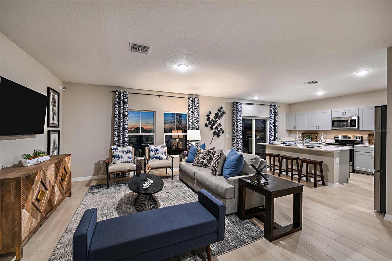 SCENIC TERRACE - Residential