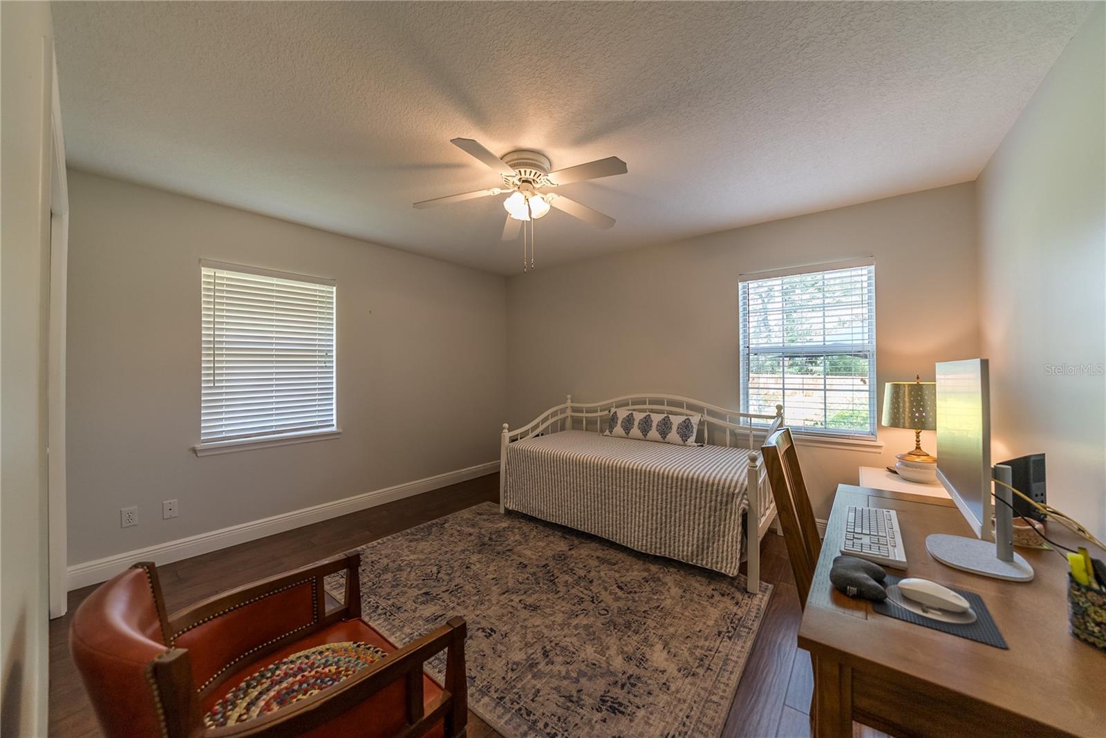 HUNTERS TRACE - Residential