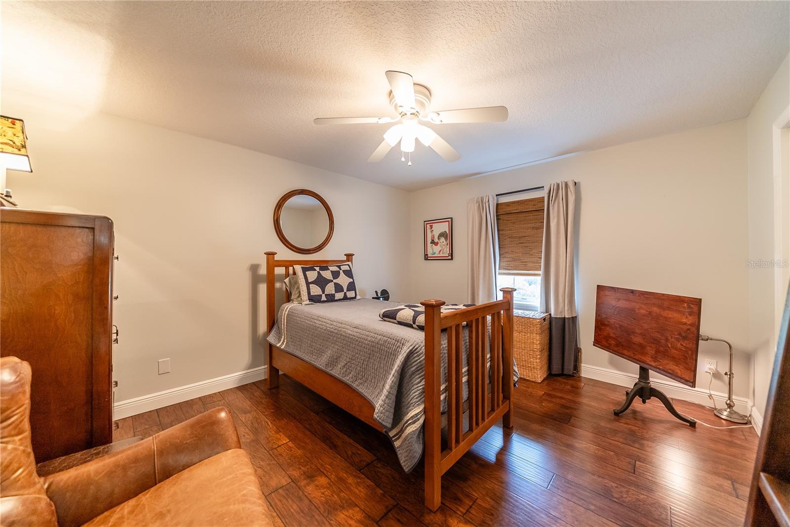 HUNTERS TRACE - Residential