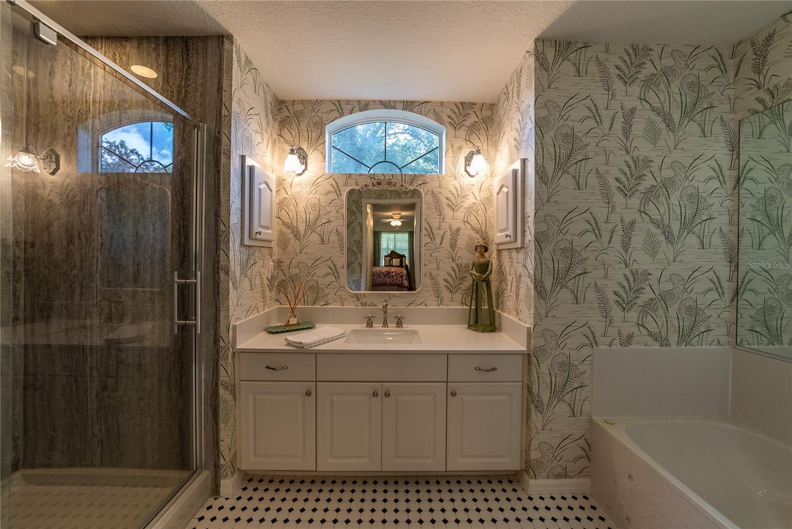 HUNTERS TRACE - Residential