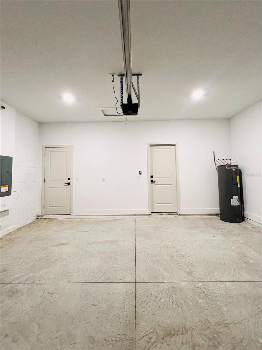 CITRUS SPGS UNIT 25 - Residential