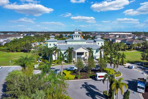 A home in KISSIMMEE