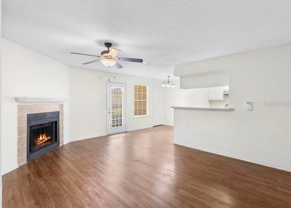 REGENCY GARDENS - Residential