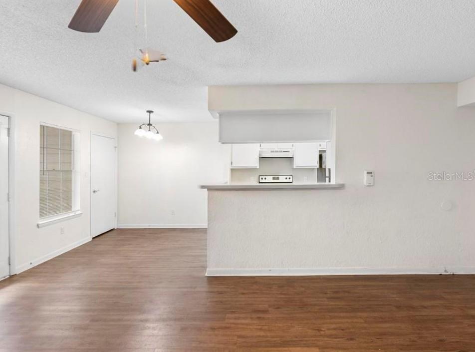 REGENCY GARDENS - Residential