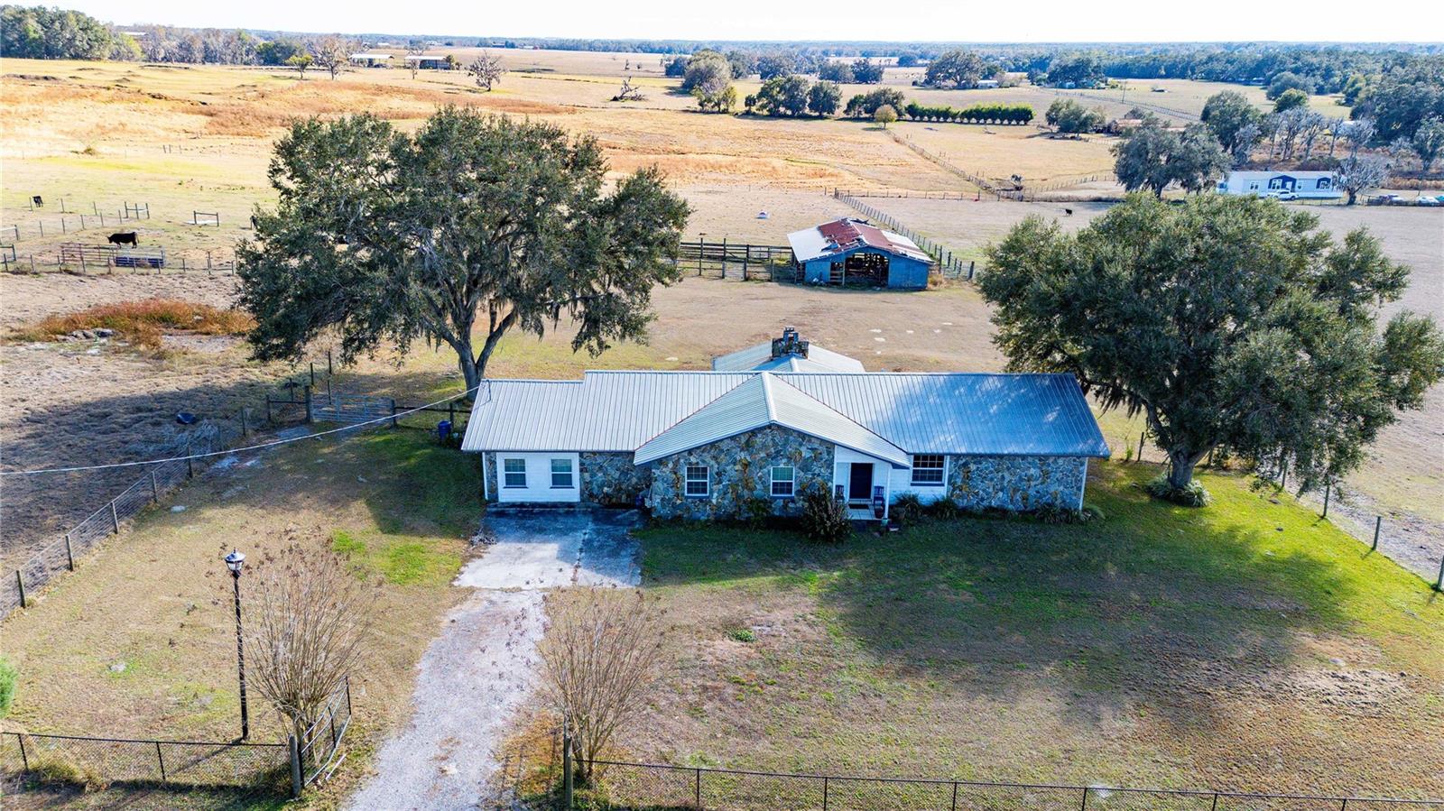 ACREAGE - Residential