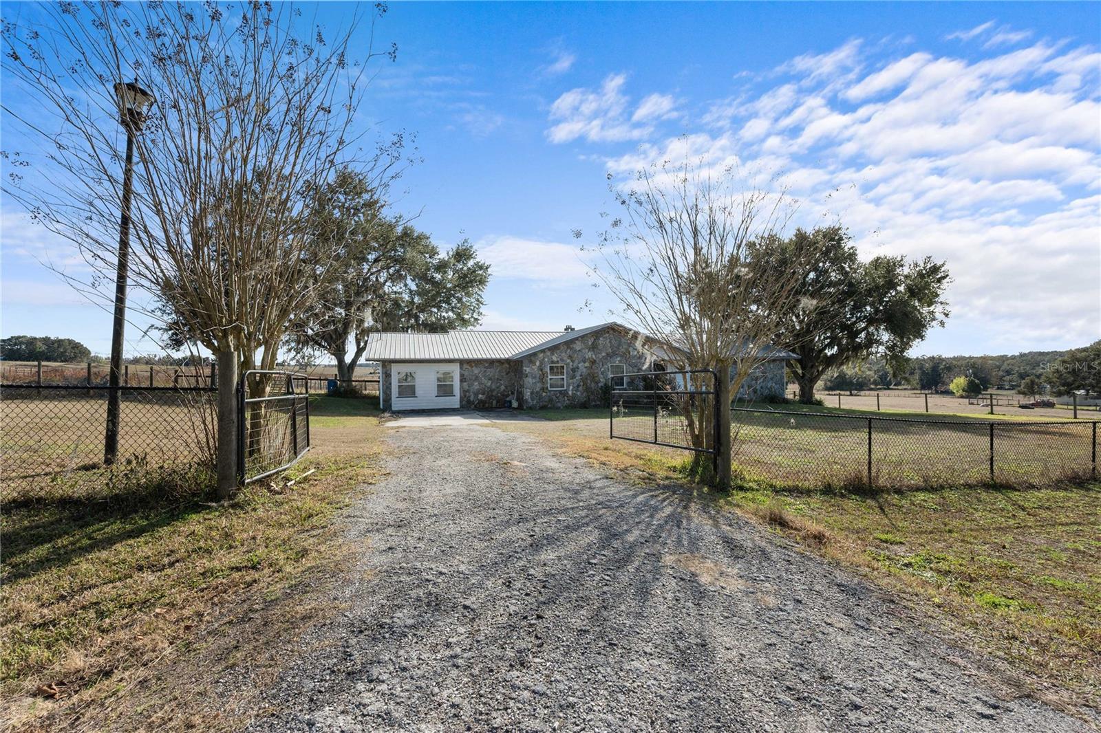 ACREAGE - Residential