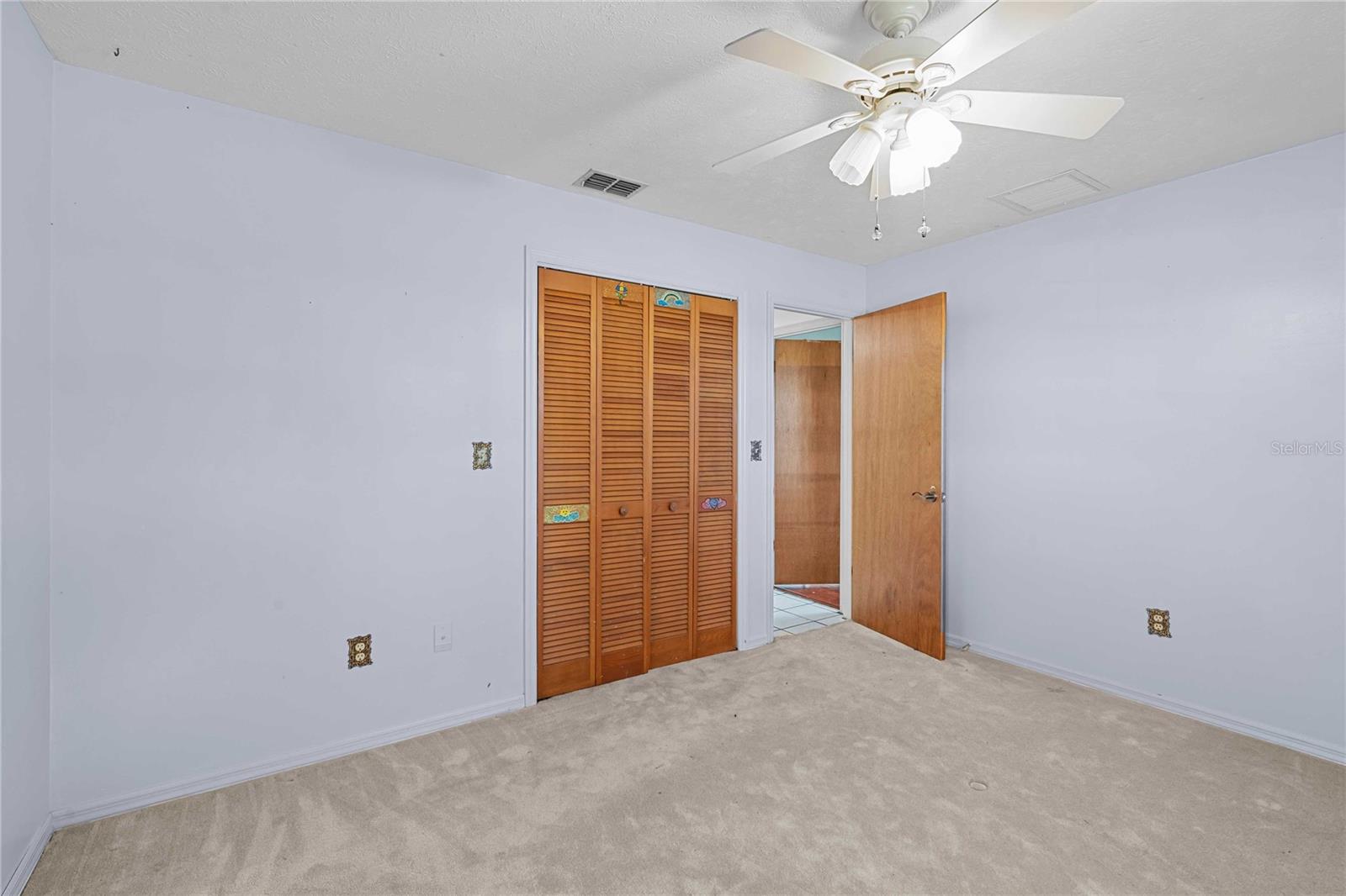 ACREAGE - Residential