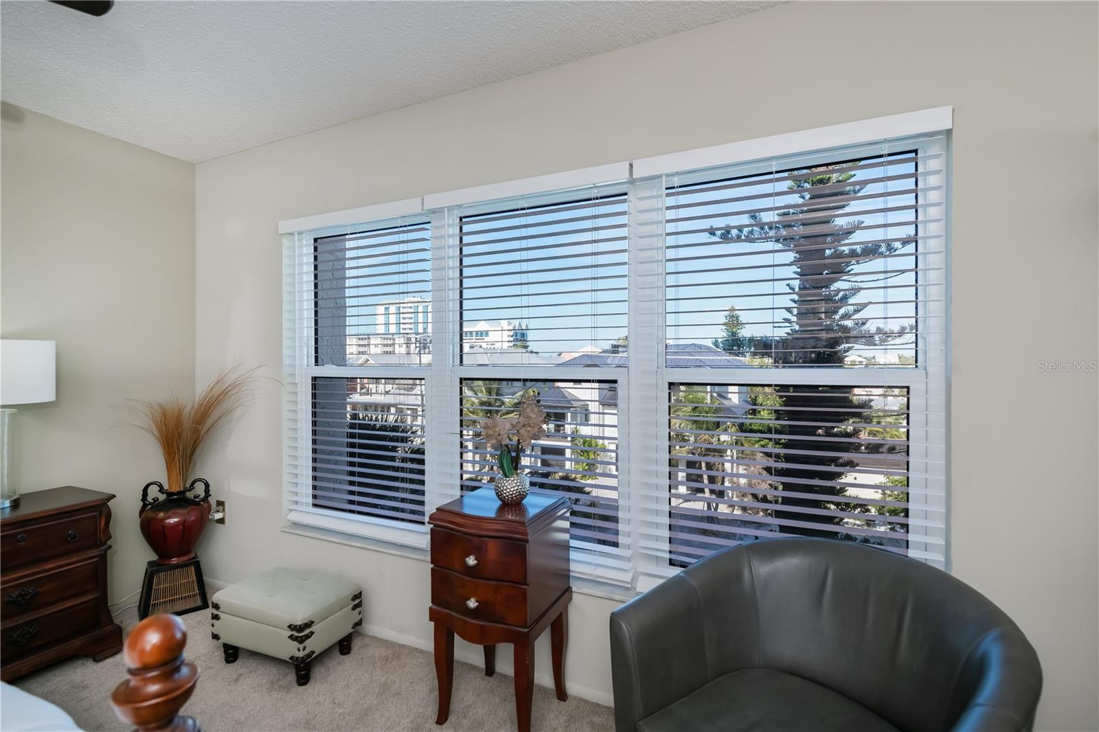 LIDO TOWERS - Residential