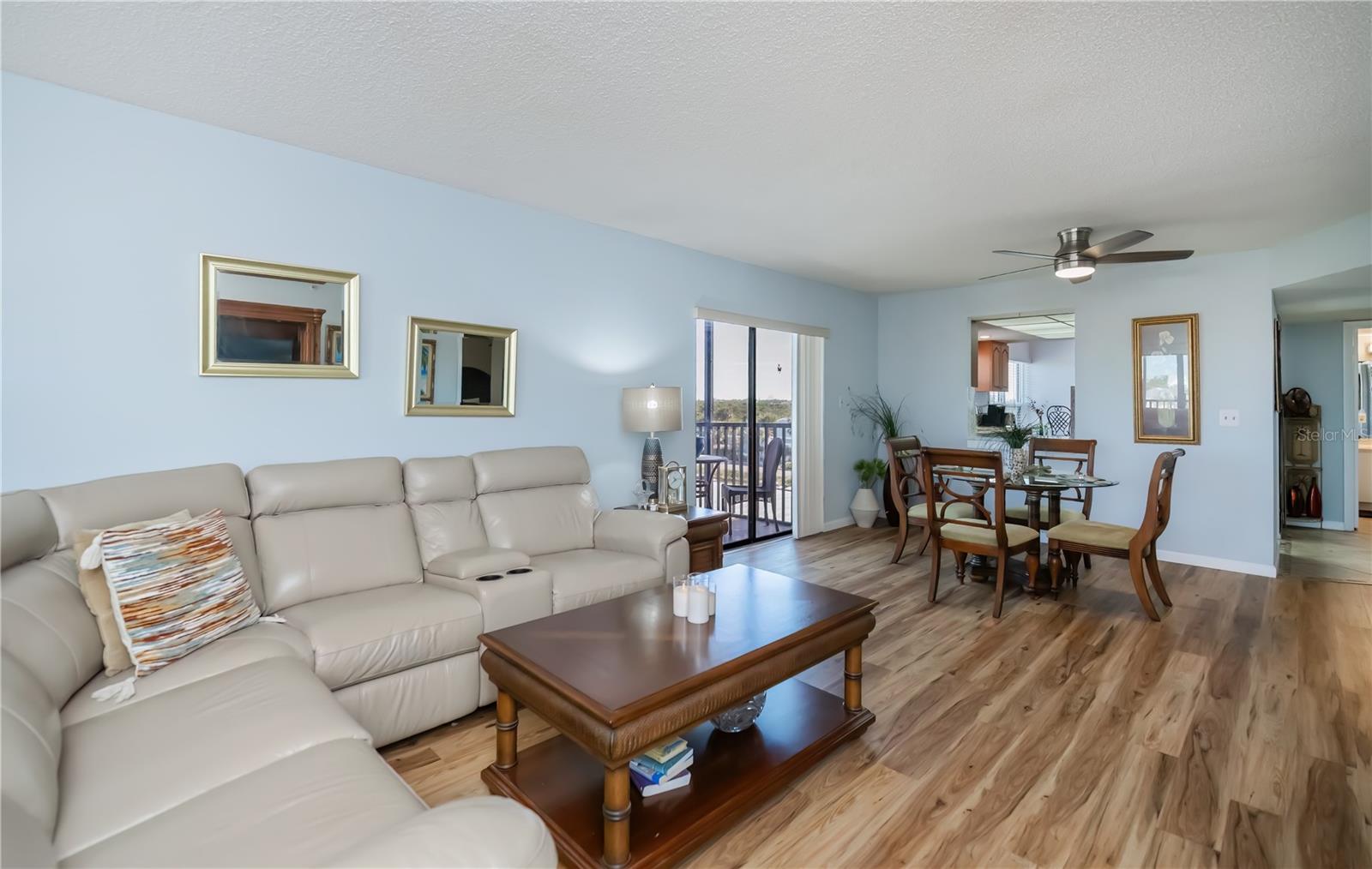 LIDO TOWERS - Residential