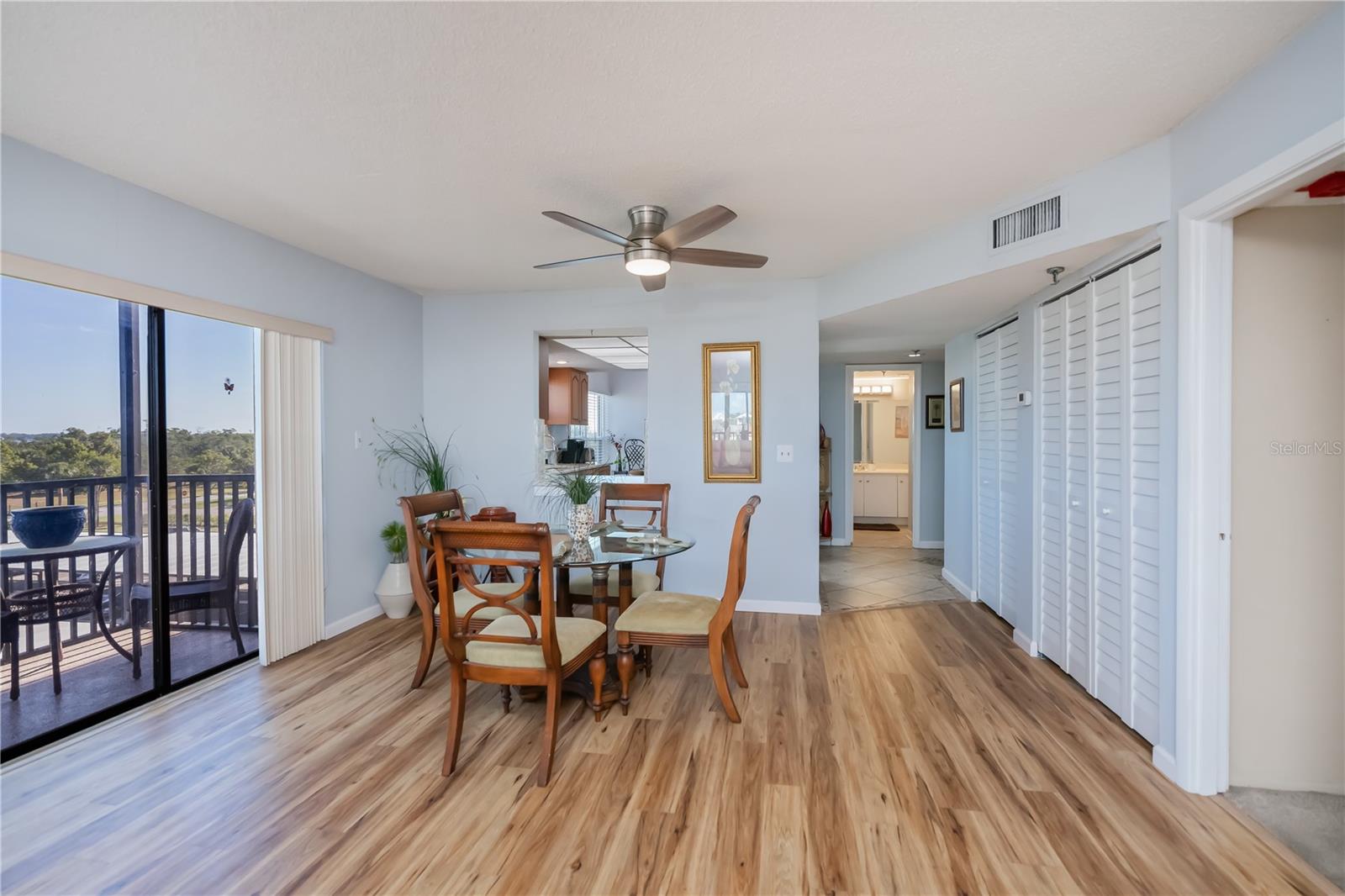 LIDO TOWERS - Residential