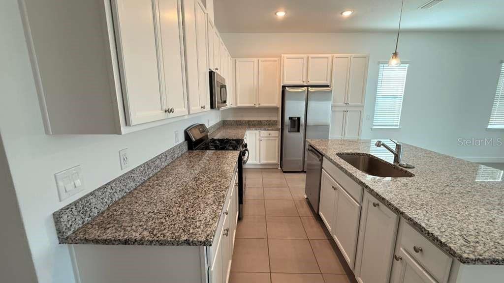 OSPREY RANCH - Residential Lease