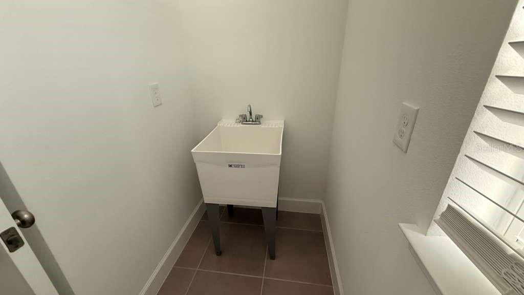 OSPREY RANCH - Residential Lease