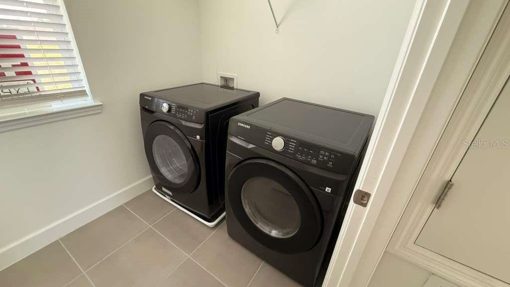 OSPREY RANCH - Residential Lease