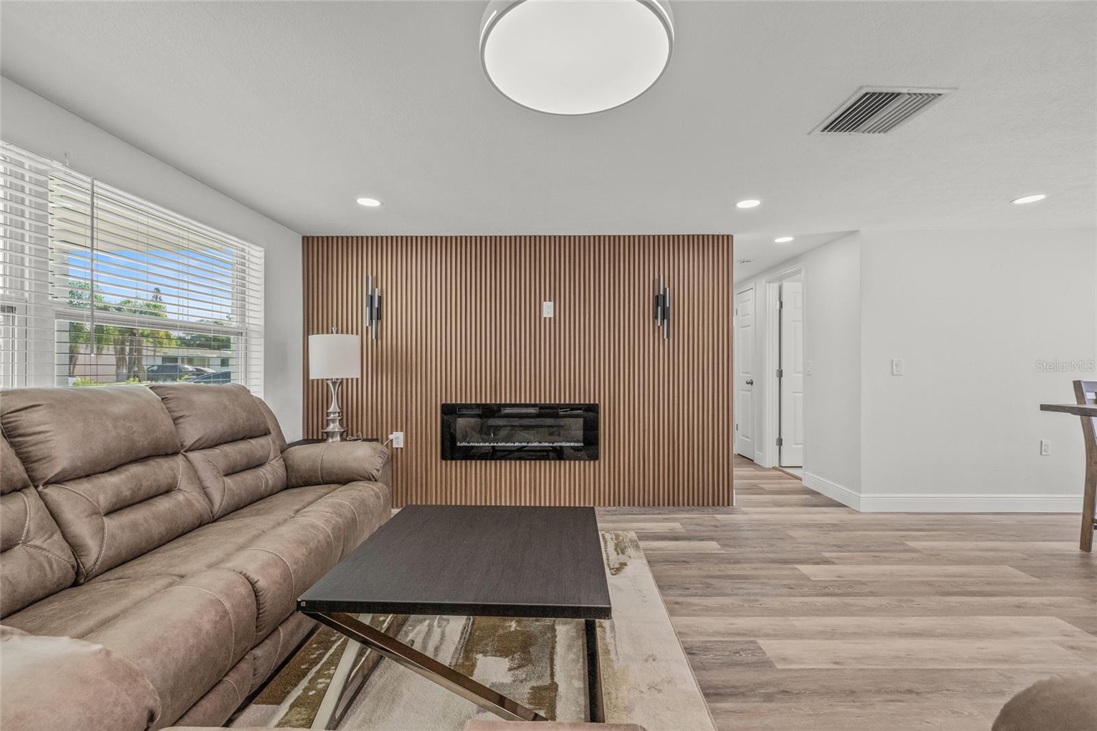 5240 SPARROW DRIVE