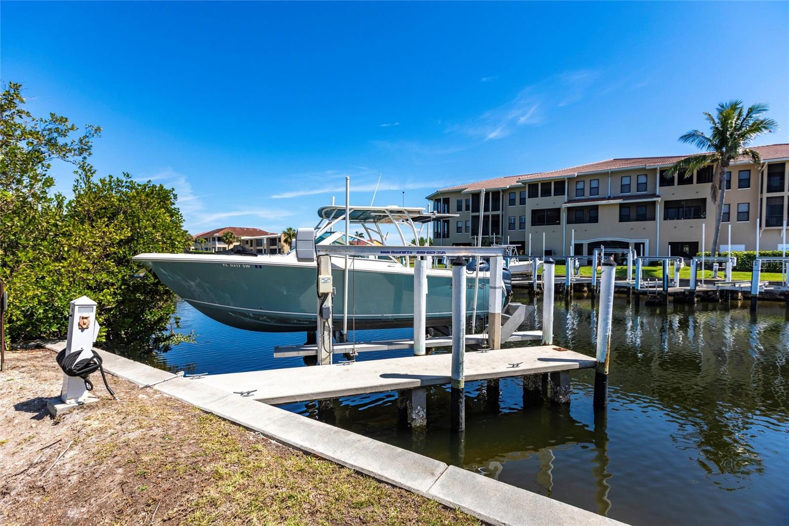 2002 BAL HARBOR BOULEVARD 1022
