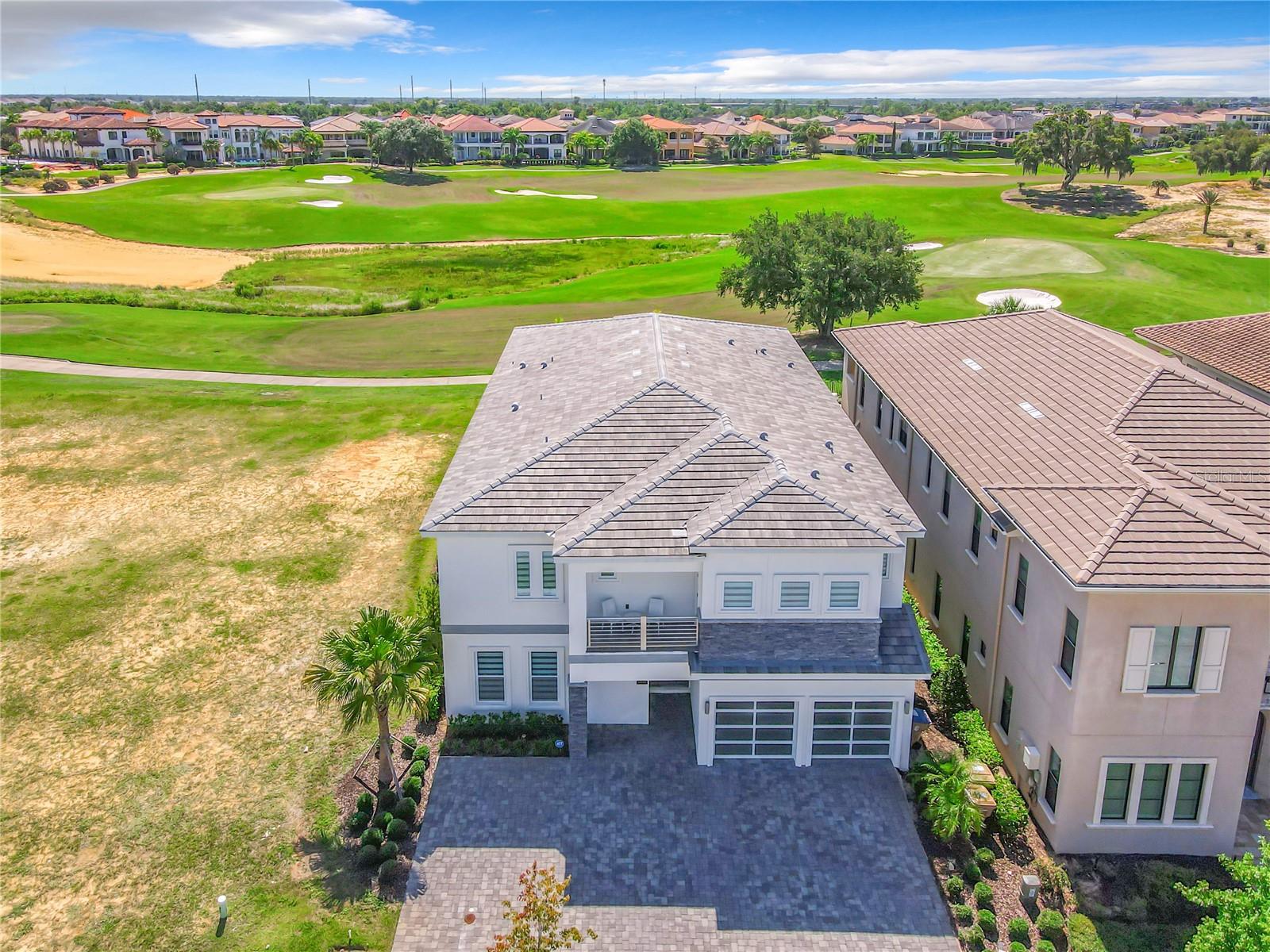 REUNION WEST VLGS NORTH - Residential