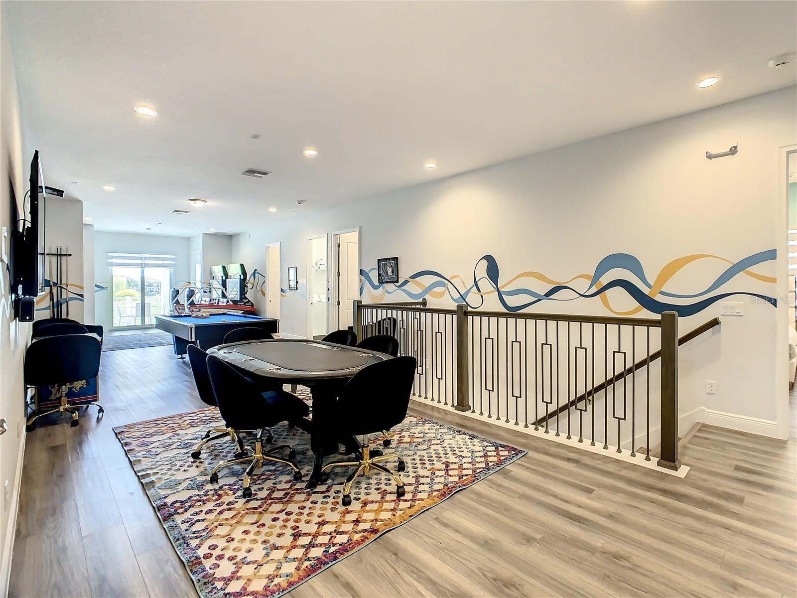 REUNION WEST VLGS NORTH - Residential