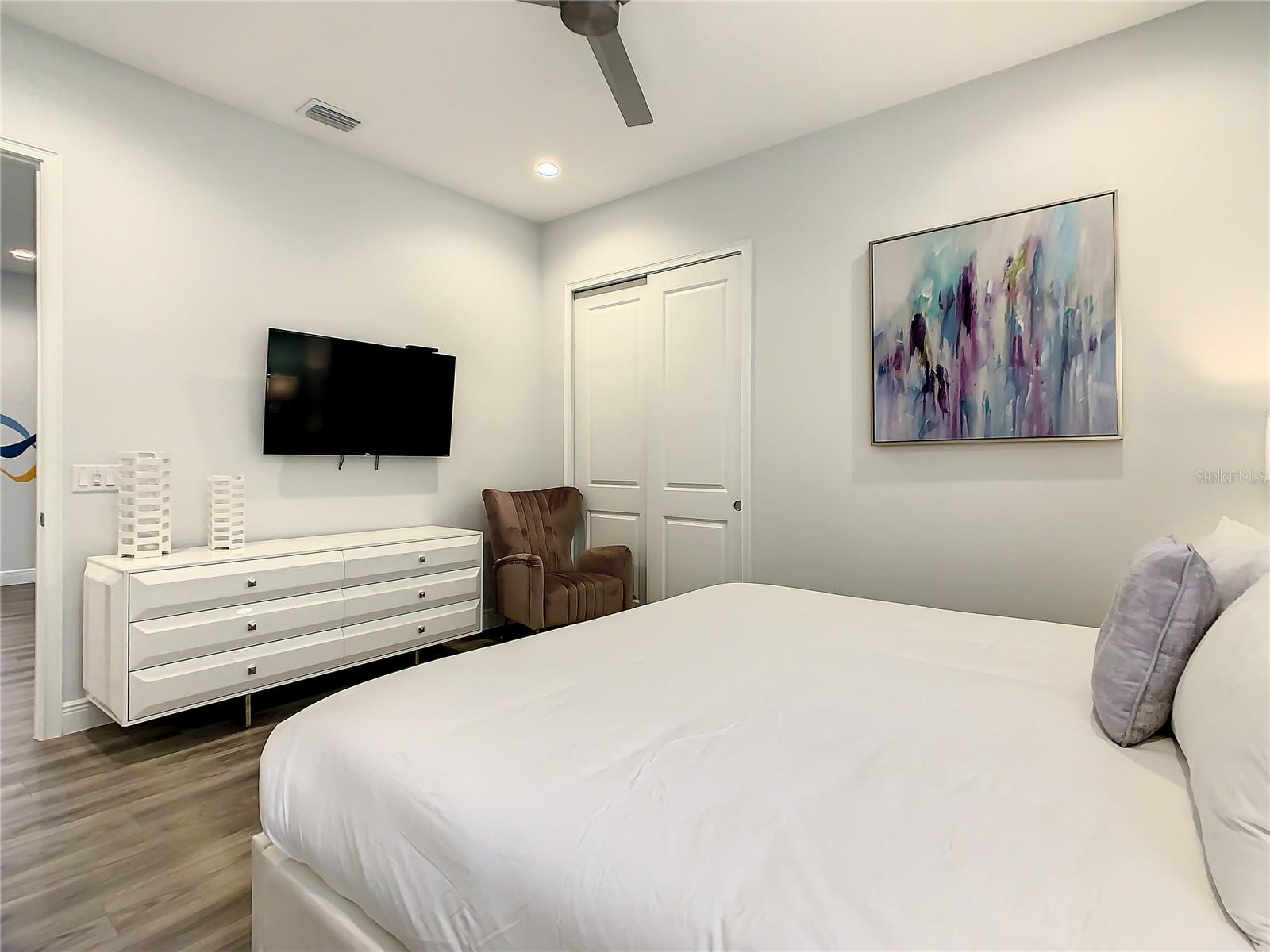 REUNION WEST VLGS NORTH - Residential