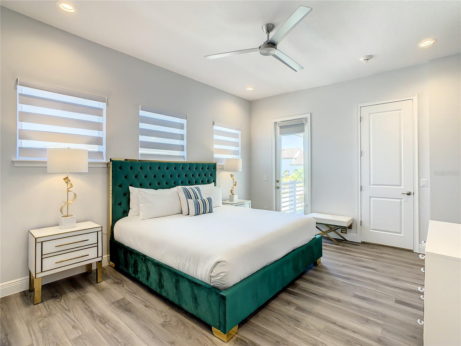 REUNION WEST VLGS NORTH - Residential