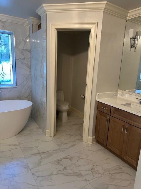 LYNWOOD - Residential Lease