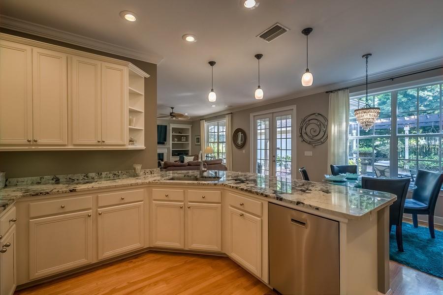 LYNWOOD - Residential Lease