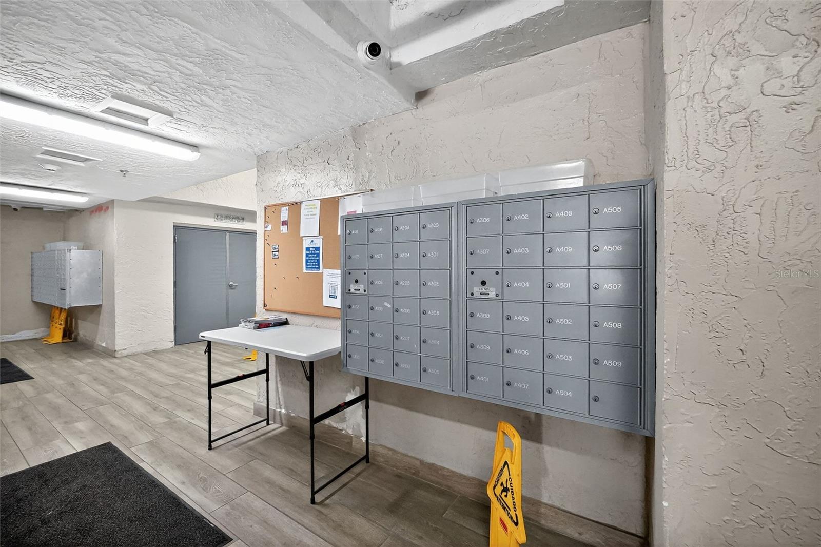 MOONTIDE CONDO - Residential