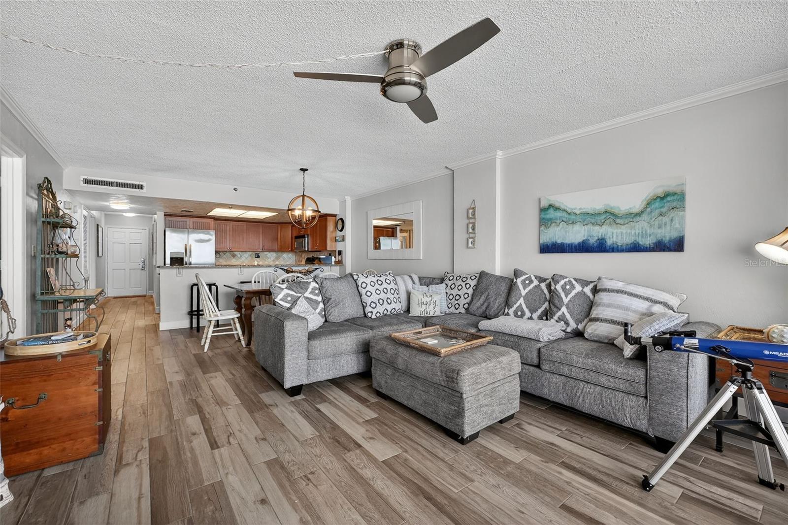 MOONTIDE CONDO - Residential