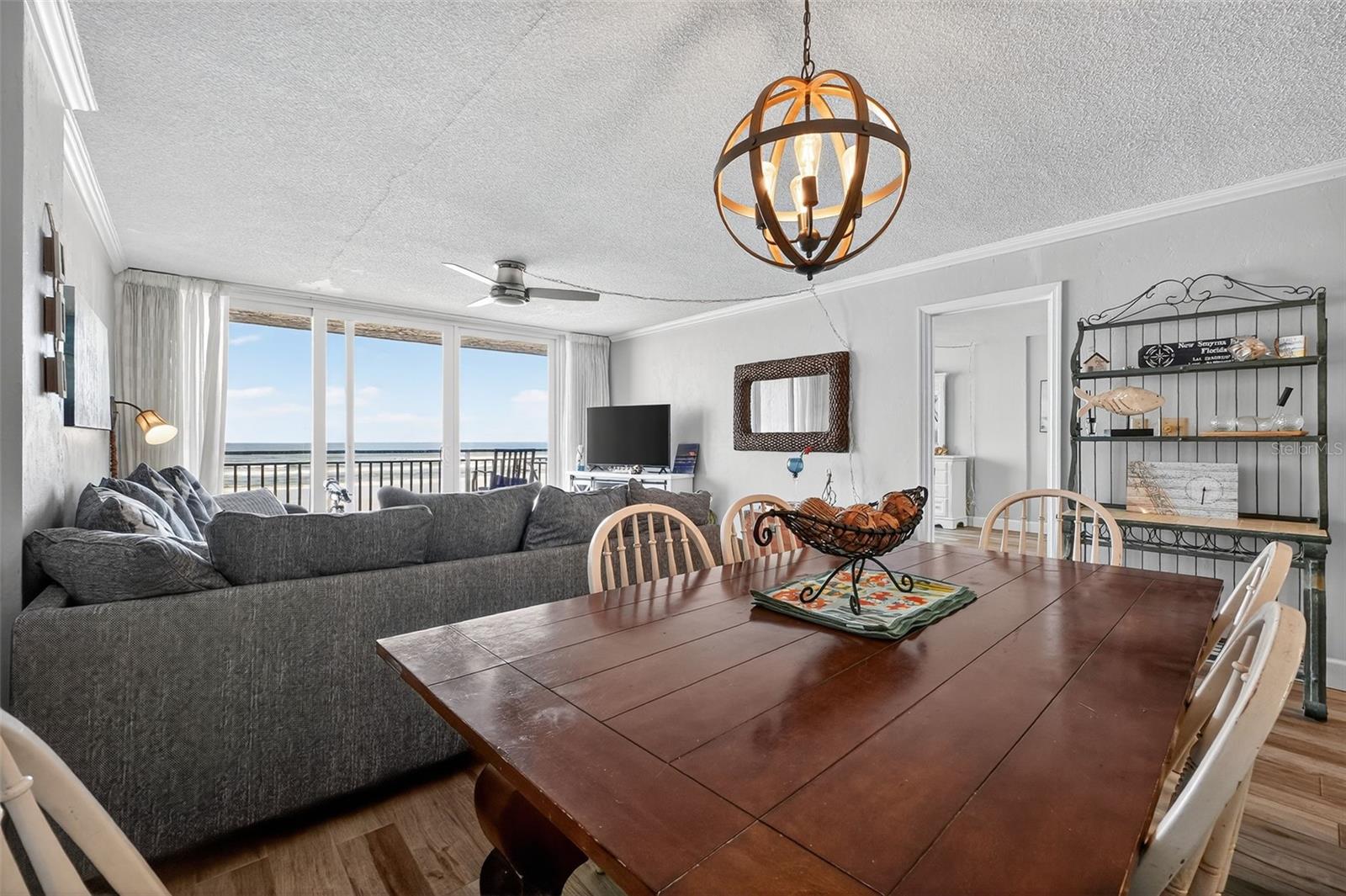 MOONTIDE CONDO - Residential