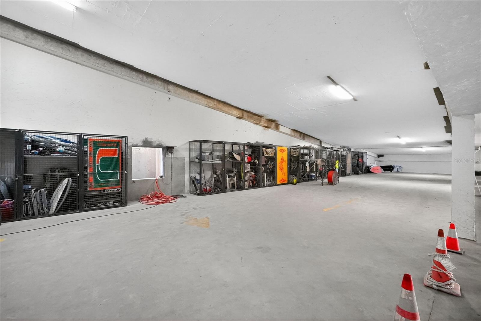 MOONTIDE CONDO - Residential