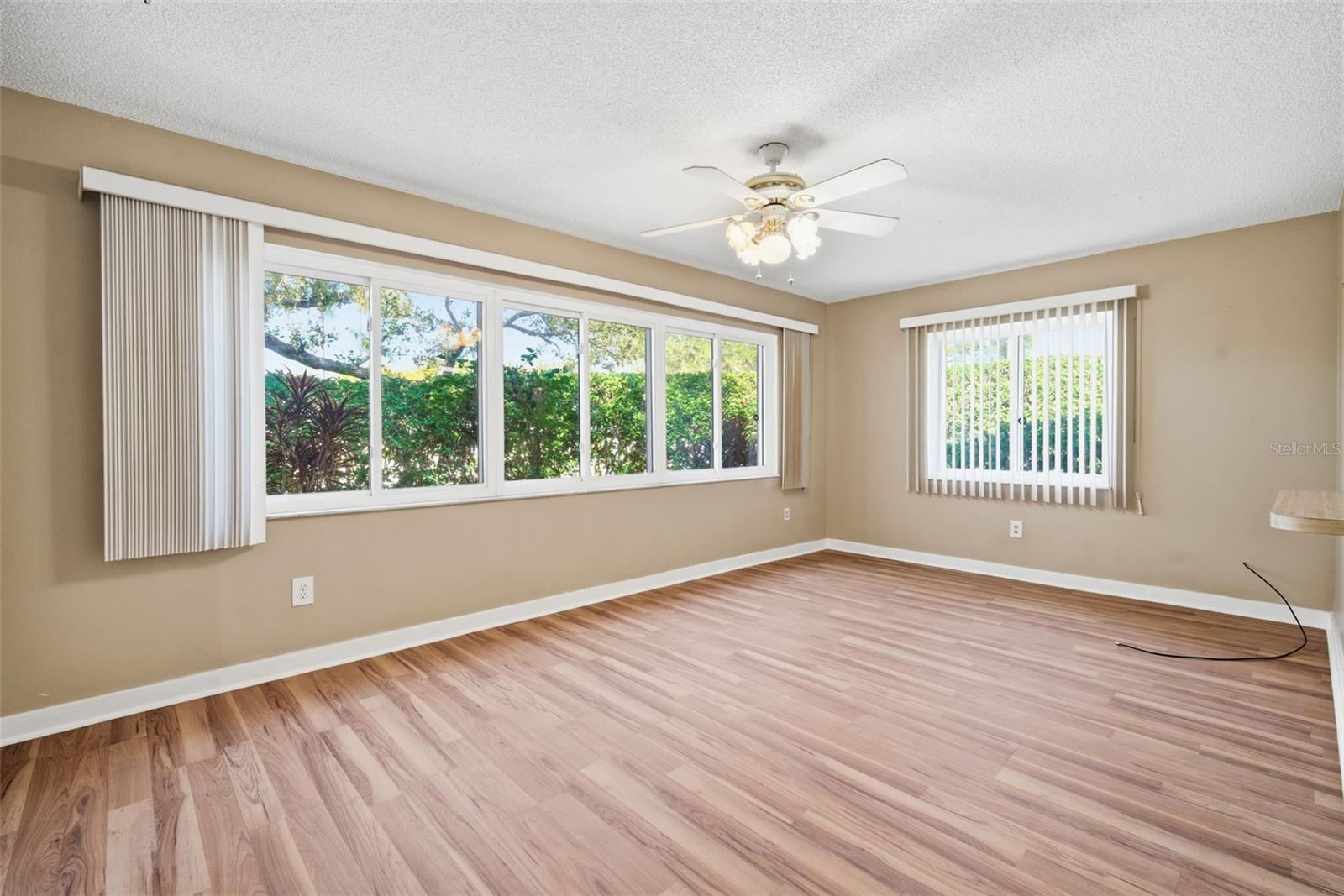 HIGHGATE III CONDO - Residential