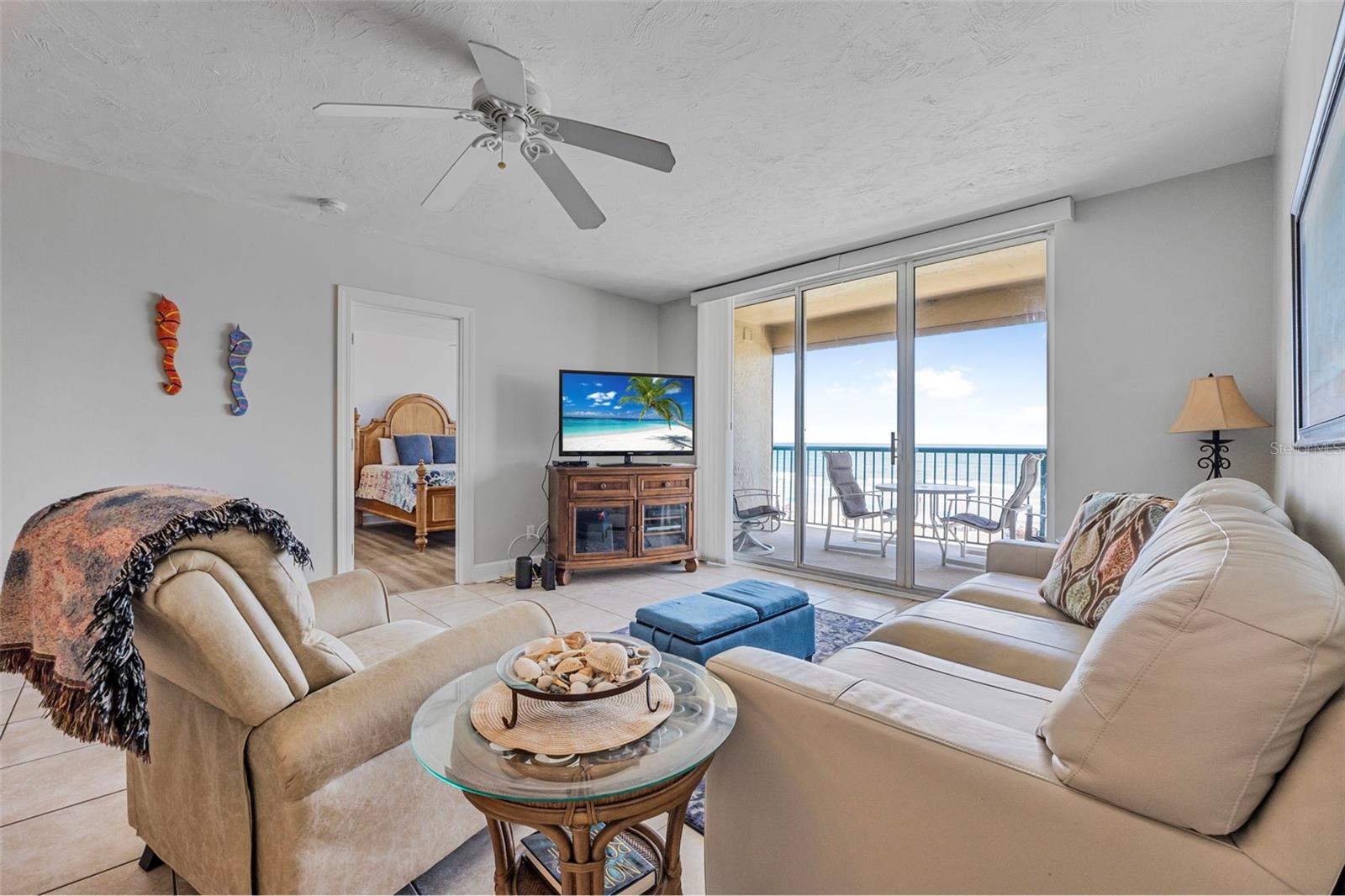 TOWERS AT PONCE INLET TOWER 01 CONDO - Residential