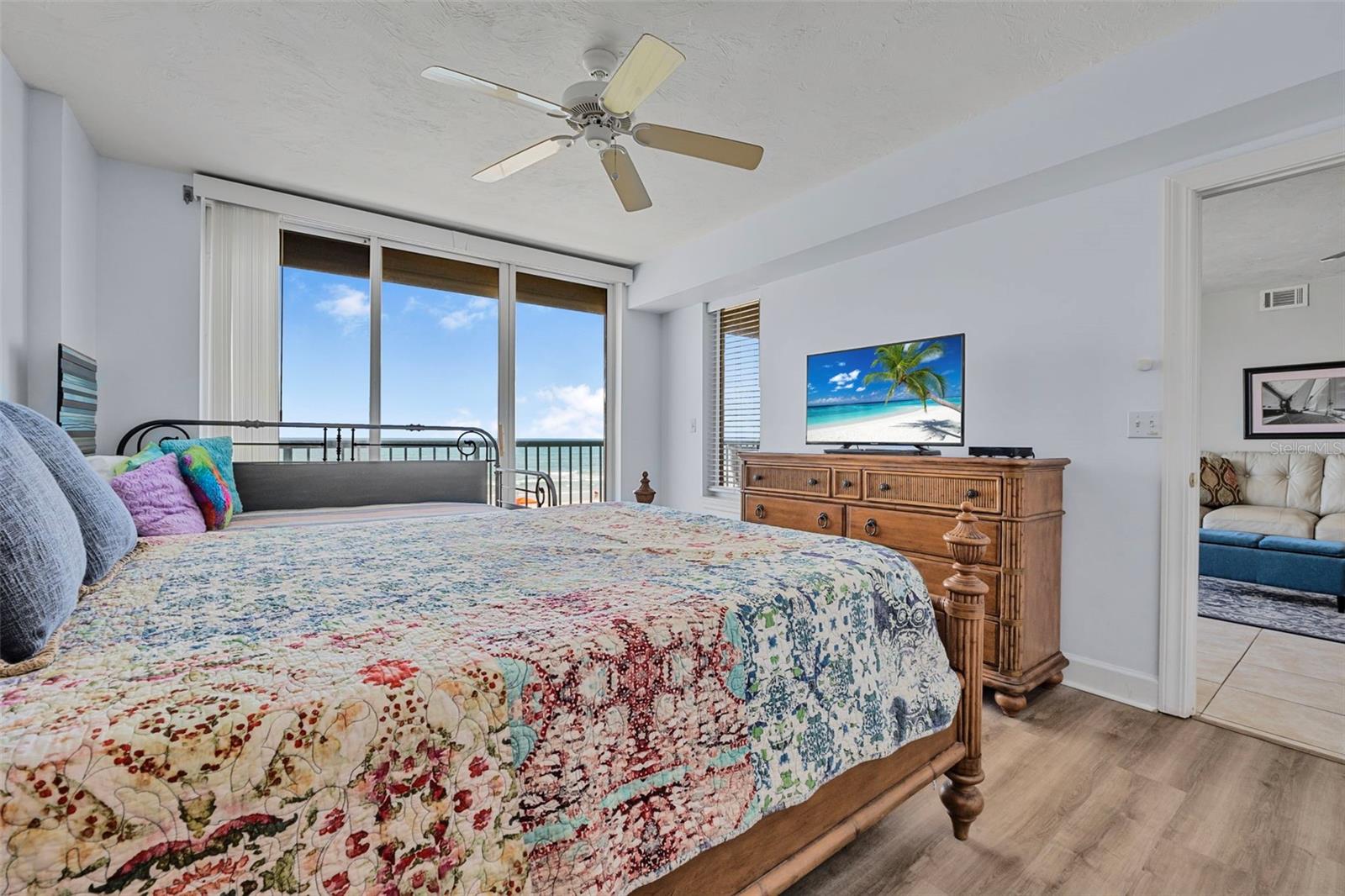 TOWERS AT PONCE INLET TOWER 01 CONDO - Residential