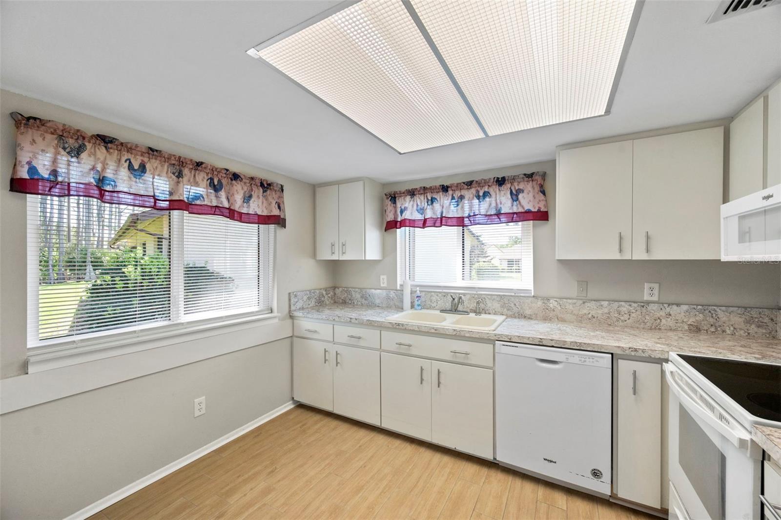 VILLAGE ON THE GREEN PATIO HOMES - Residential