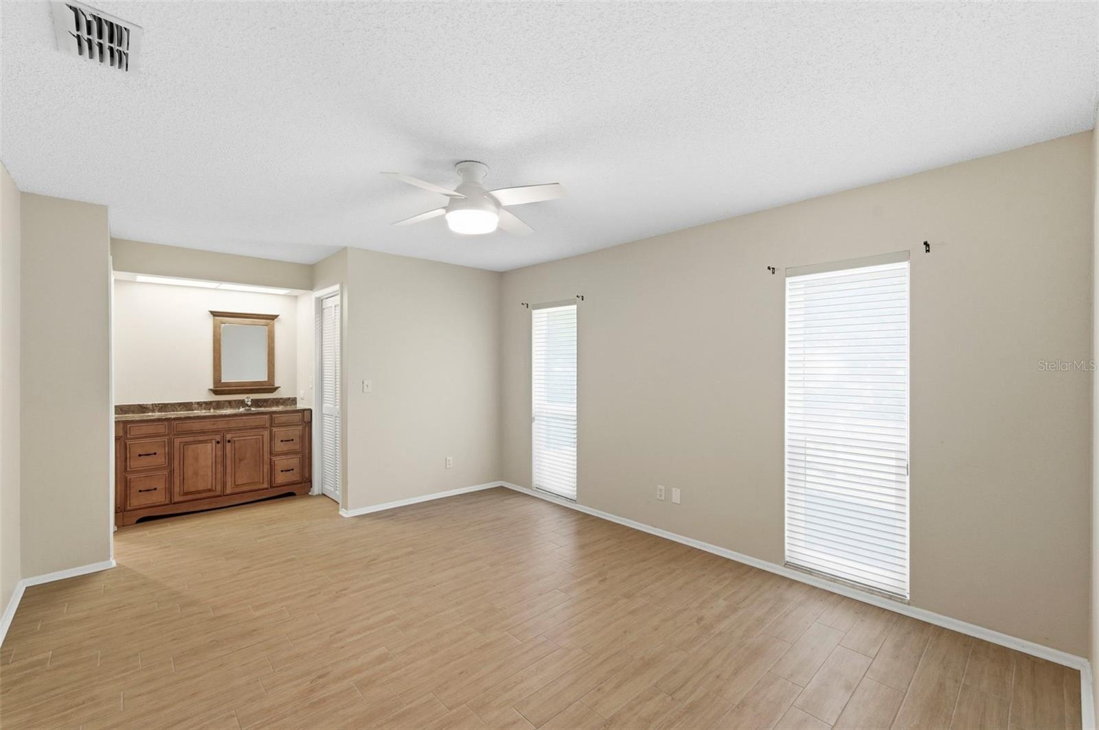 VILLAGE ON THE GREEN PATIO HOMES - Residential