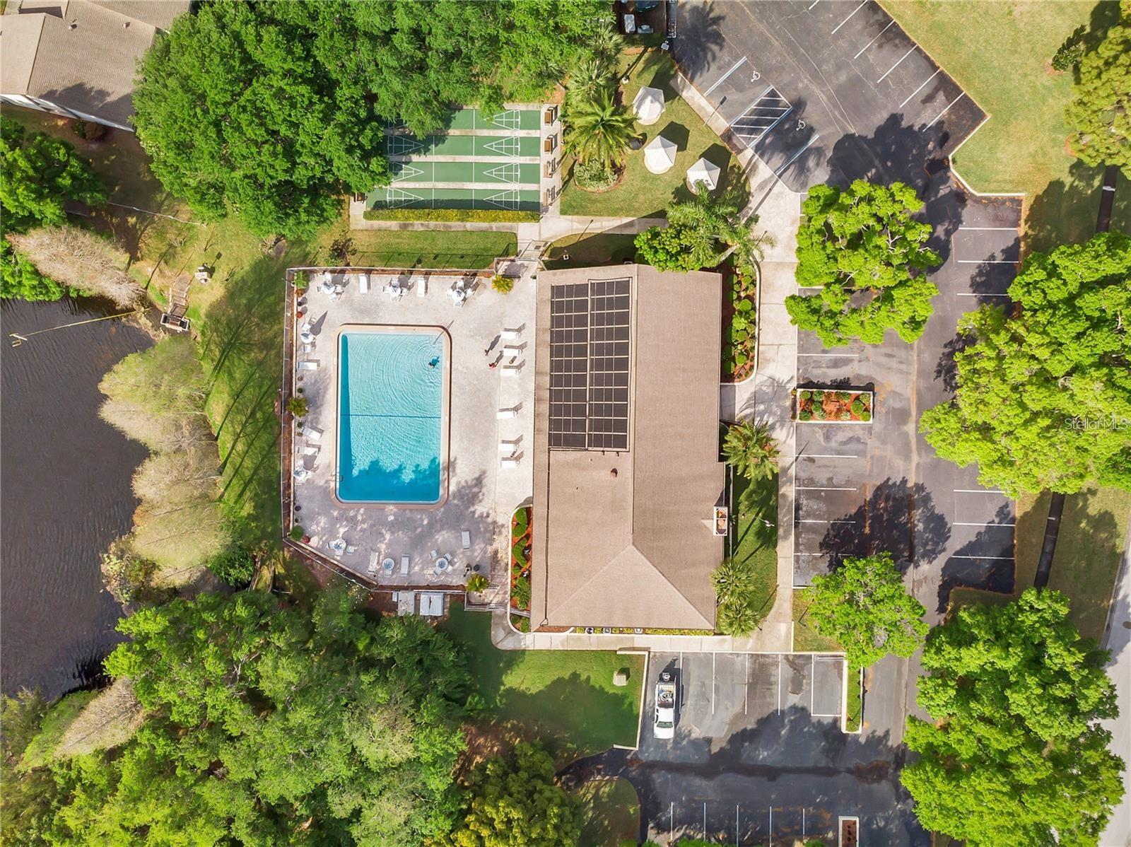 VILLAGE ON THE GREEN PATIO HOMES - Residential