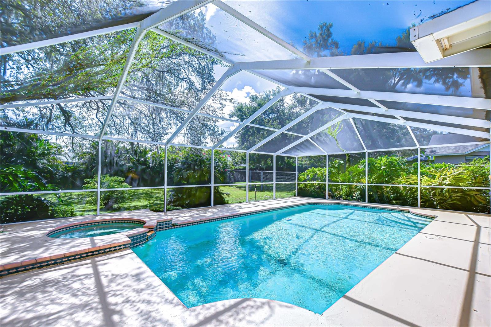 2117 LAINDALE PLACE