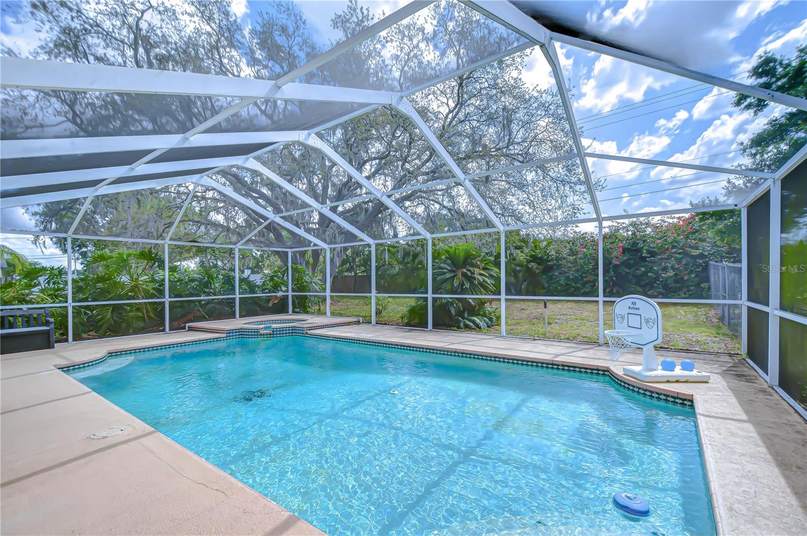 2117 LAINDALE PLACE